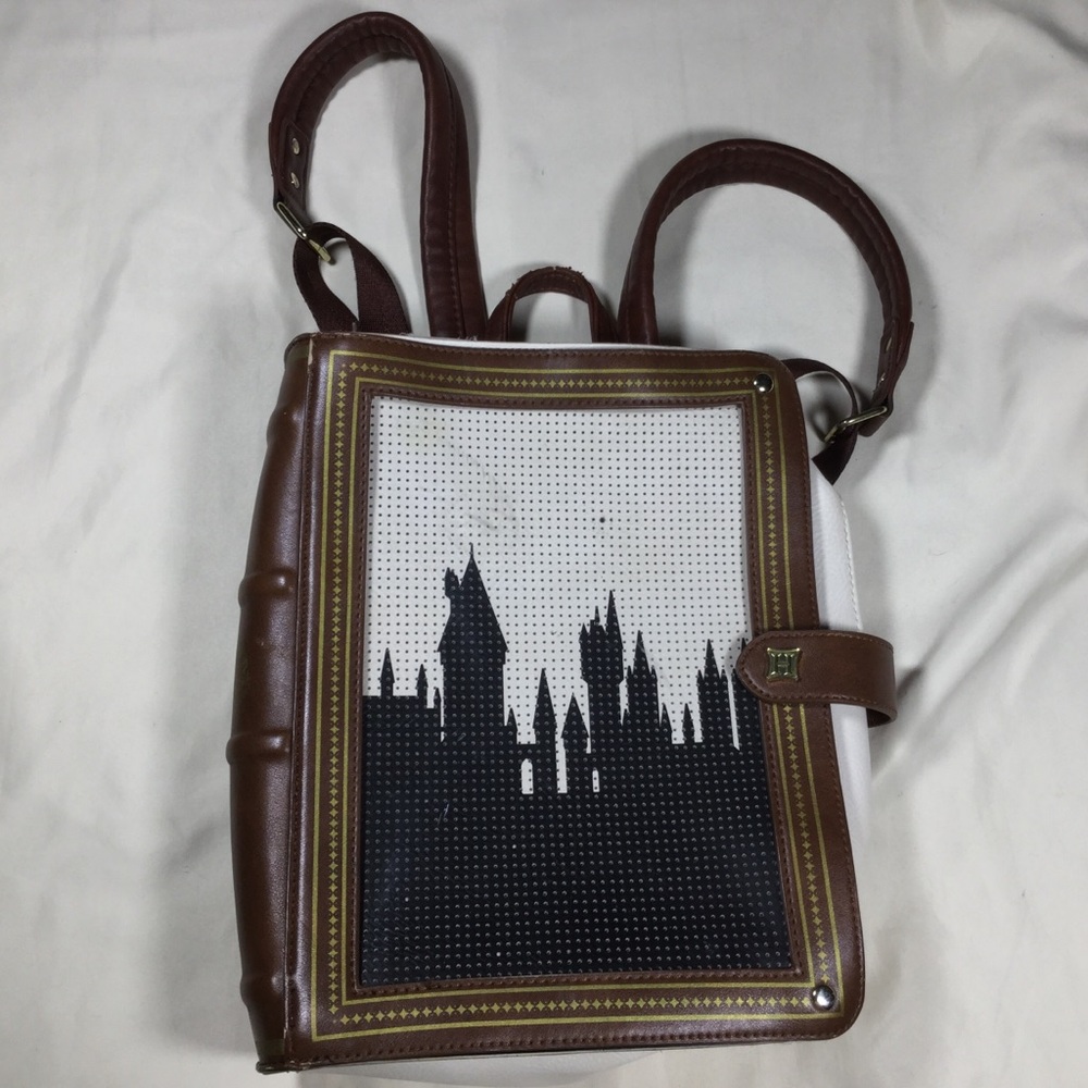 Loungefly Harry Potter Hogwarts Castle Backpack